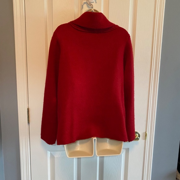 BUY 2 ITEMS & GET 1 FREE - Cleo Red Crossover Sweater Sz L - Picture 2 of 7